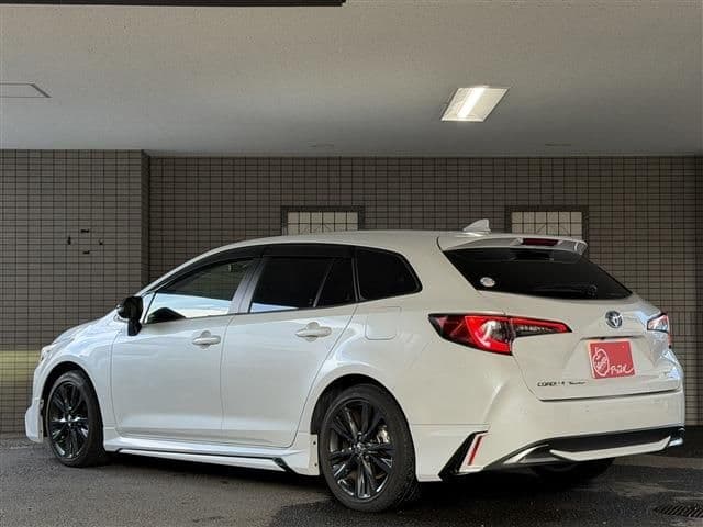 Car thumbnail 4