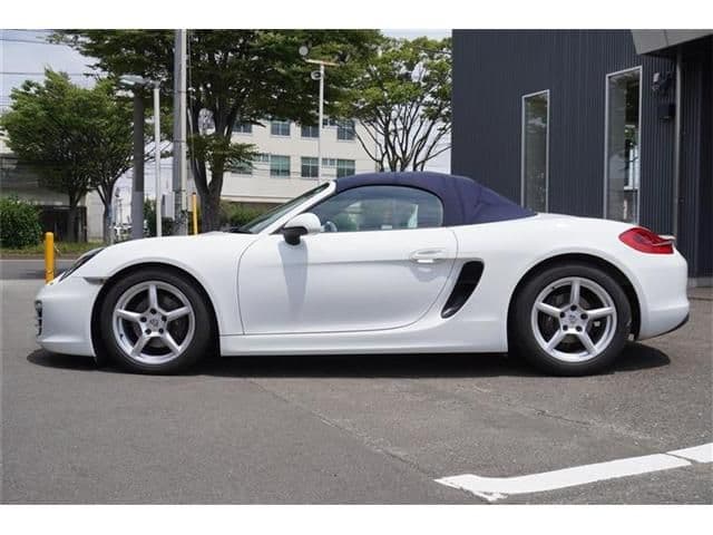 Car thumbnail 4