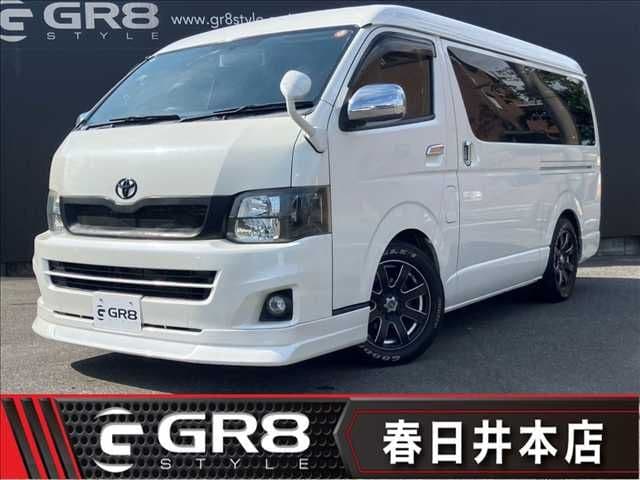 TOYOTA HIACE wagon
