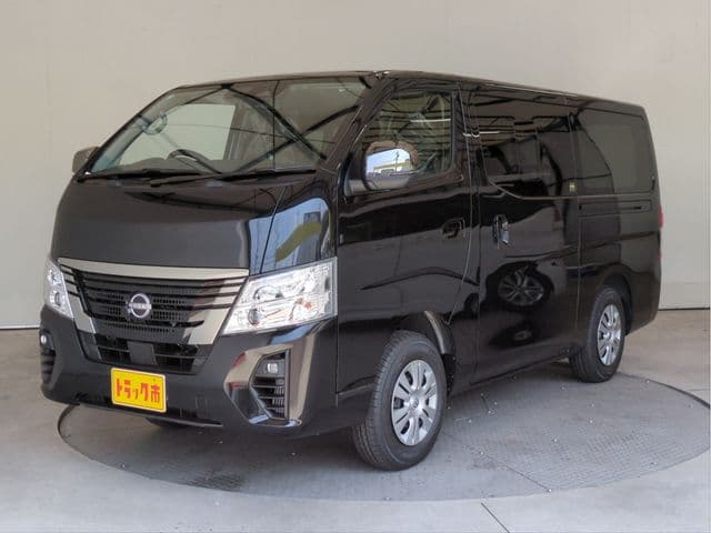 NISSAN CARAVAN van 4WD