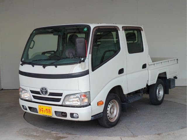 TOYOTA DYNA