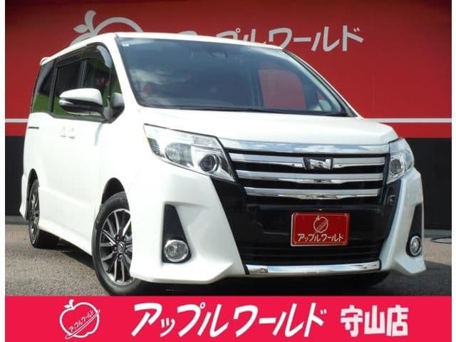 TOYOTA NOAH