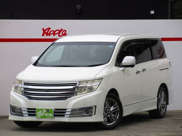 NISSAN ELGRAND