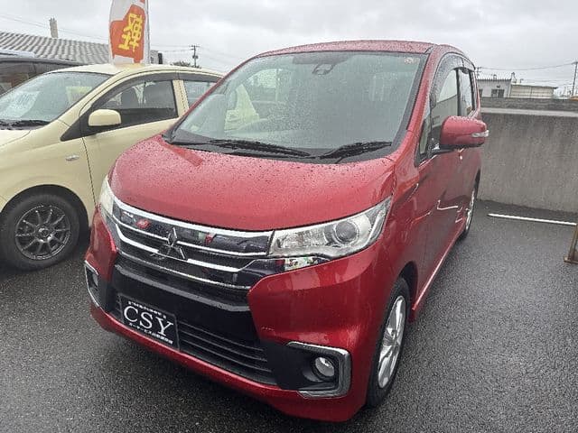 MITSUBISHI eK custom