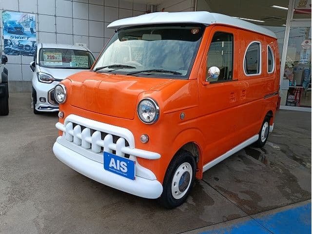 Car image 1