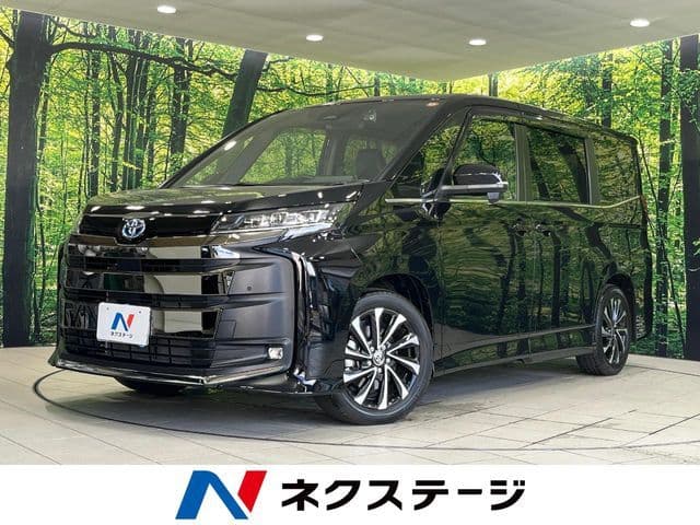 TOYOTA NOAH HYBRID