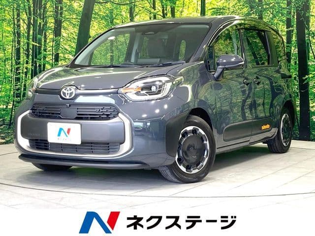 TOYOTA SIENTA HYBRID