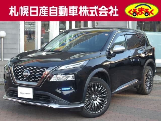 NISSAN