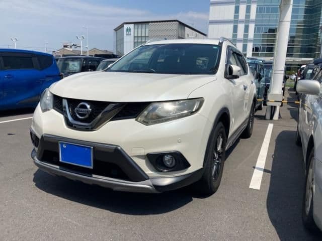 NISSAN X-TRAIL 4WD