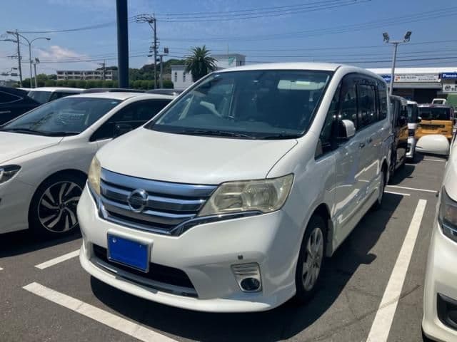NISSAN SERENA  WG