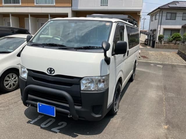 TOYOTA HIACE van 2WD