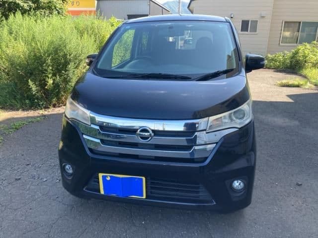 NISSAN DAYZ 4WD