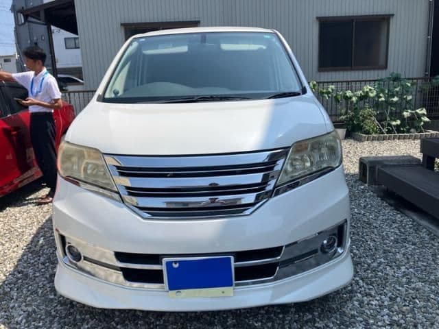 NISSAN SERENA  WG