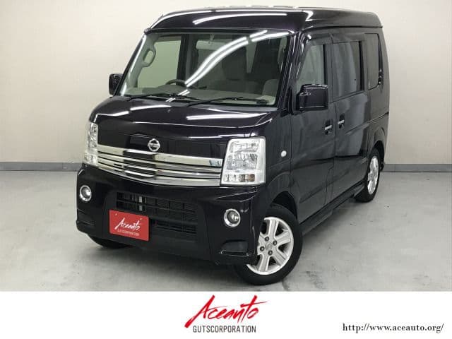 NISSAN