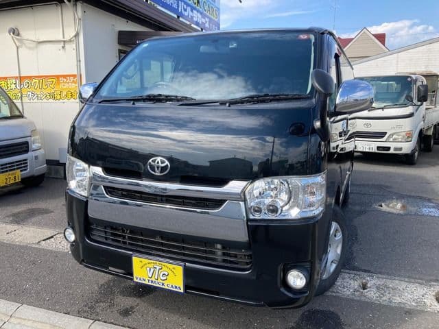 TOYOTA HIACE van 4WD