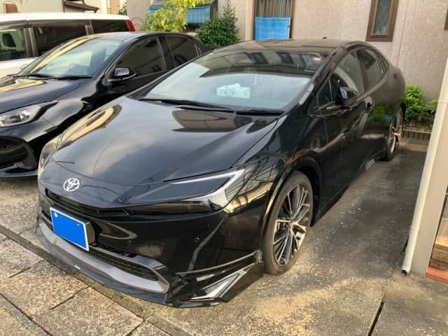 TOYOTA PRIUS