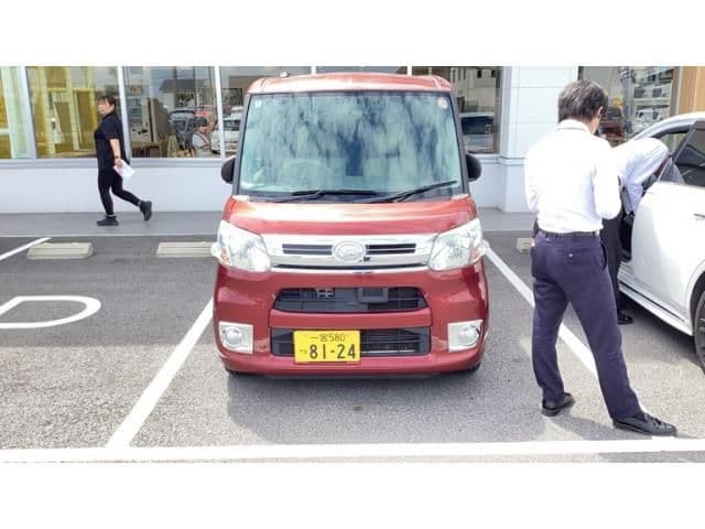 Car thumbnail 2