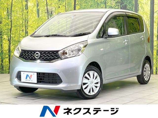 NISSAN