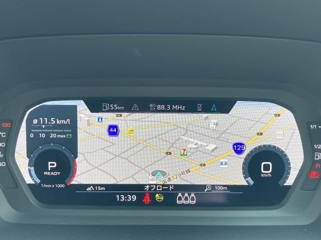 Car thumbnail 3