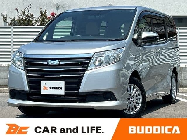 TOYOTA NOAH HYBRID