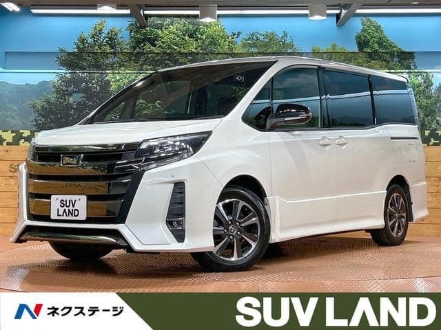 TOYOTA NOAH
