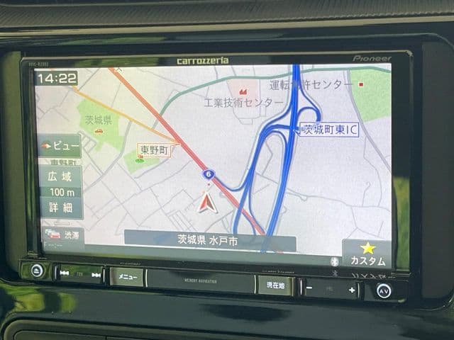 Car thumbnail 3