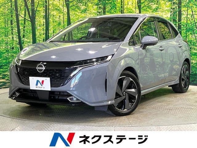 NISSAN AURA