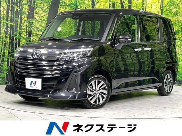 TOYOTA ROOMY 4WD