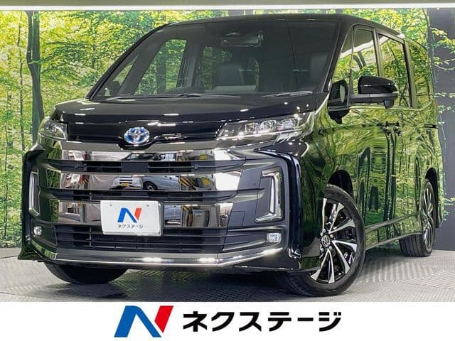TOYOTA NOAH HYBRID