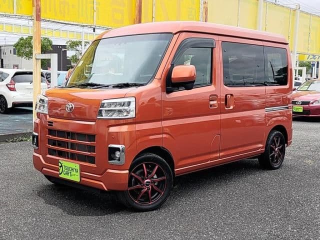 TOYOTA PIXIS van