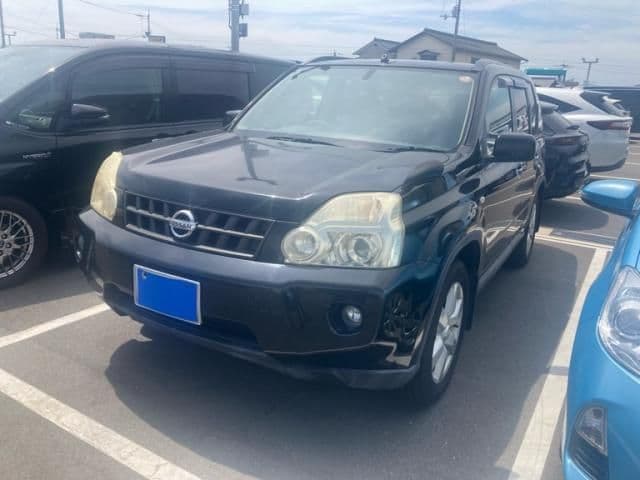 NISSAN X-TRAIL 4WD