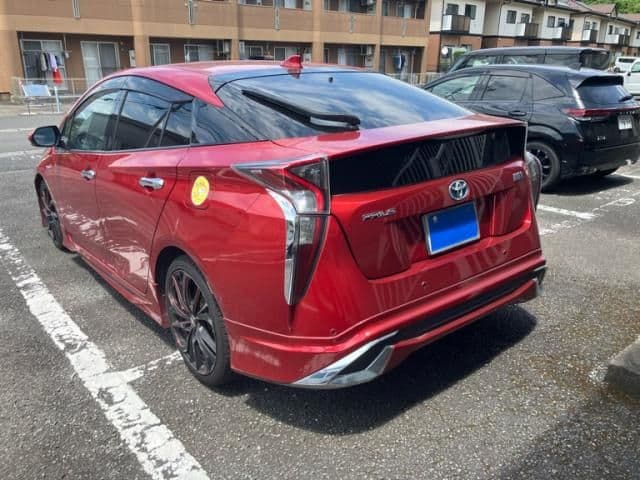 Car thumbnail 4
