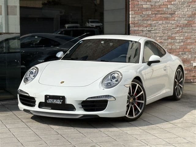PORSCHE