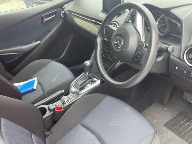 Car thumbnail 2