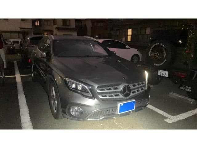 MERCEDES BENZ