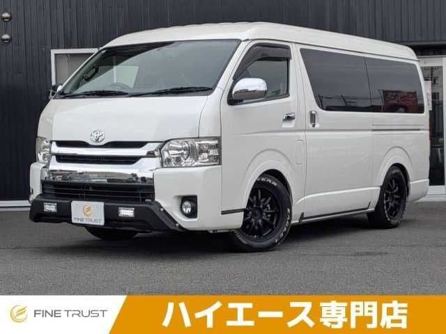 TOYOTA HIACE wagon 4WD