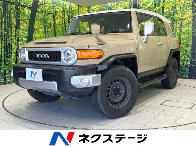 TOYOTA FJ CRUISER 4WD