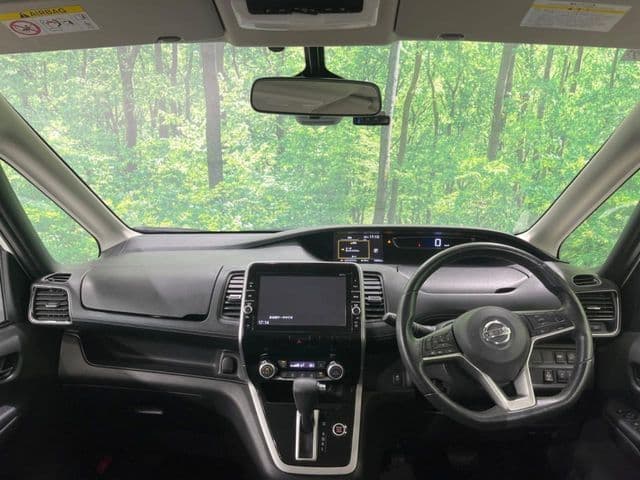 NISSAN