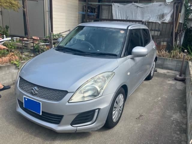 SUZUKI SWIFT