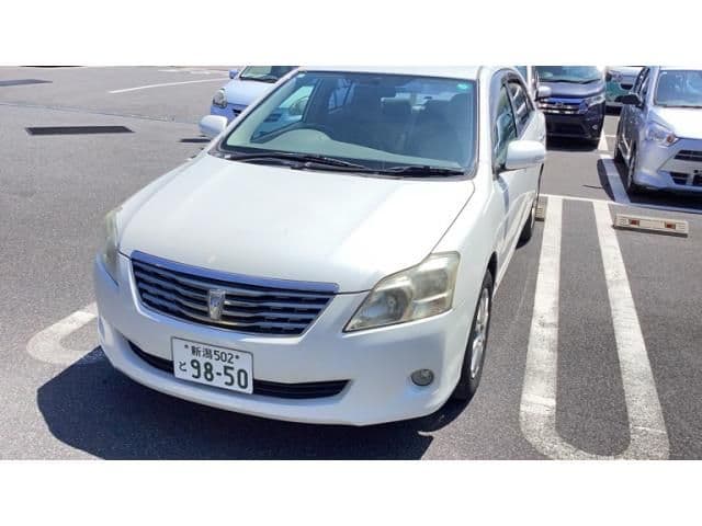 TOYOTA PREMIO