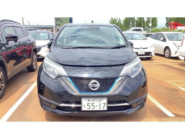 NISSAN