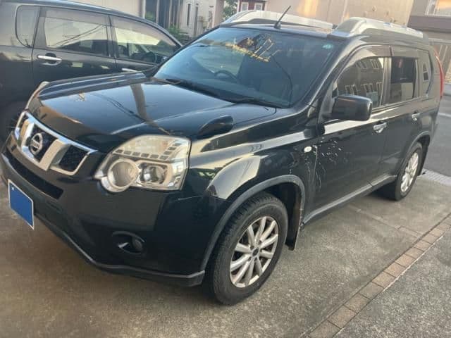 NISSAN X-TRAIL 4WD