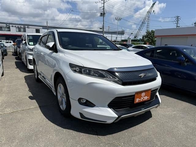 TOYOTA HARRIER 2WD