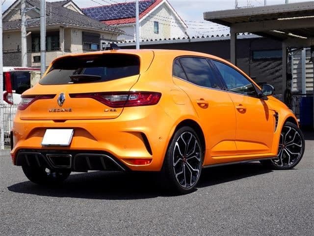 Car thumbnail 3