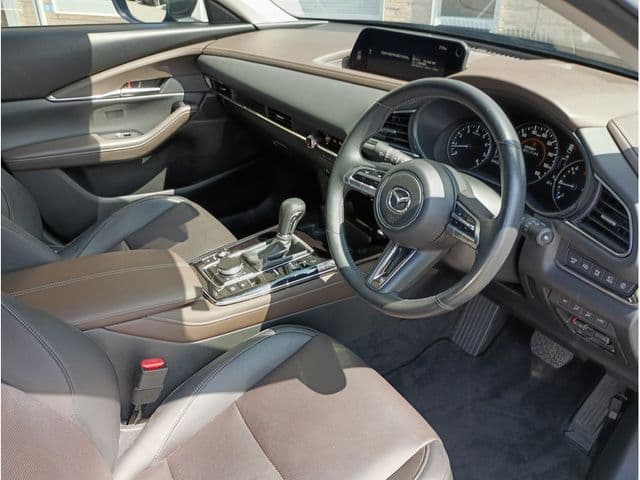 Car thumbnail 2