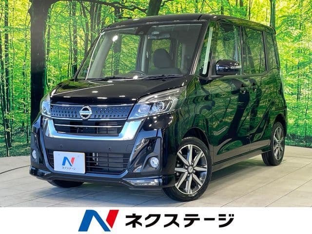 NISSAN