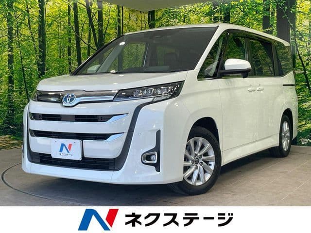 TOYOTA NOAH HYBRID