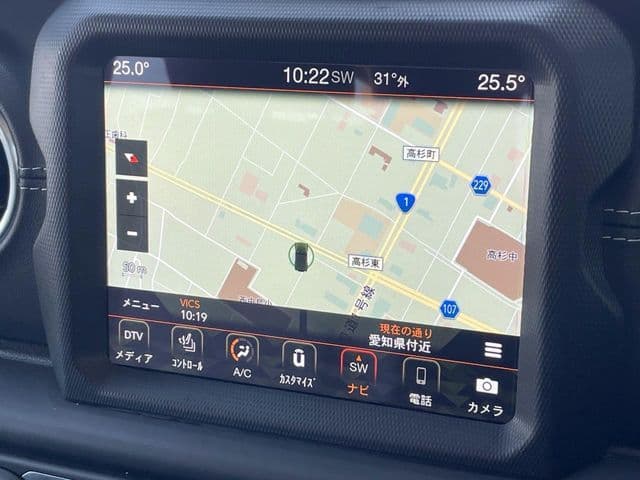 Car thumbnail 4