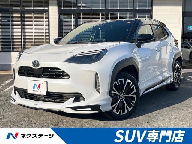 TOYOTA YARIS CROSS HYBRID