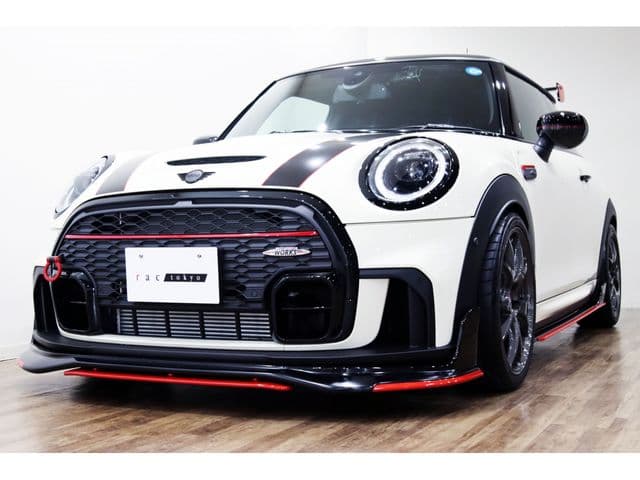 Car thumbnail 2